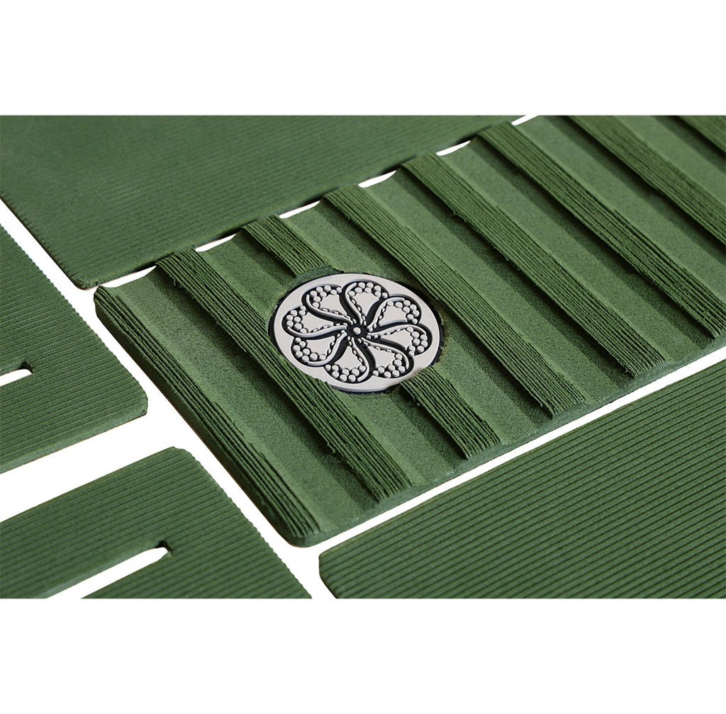 Chippa Wilson Signature Front Deck Traction Pad - Rifle Green