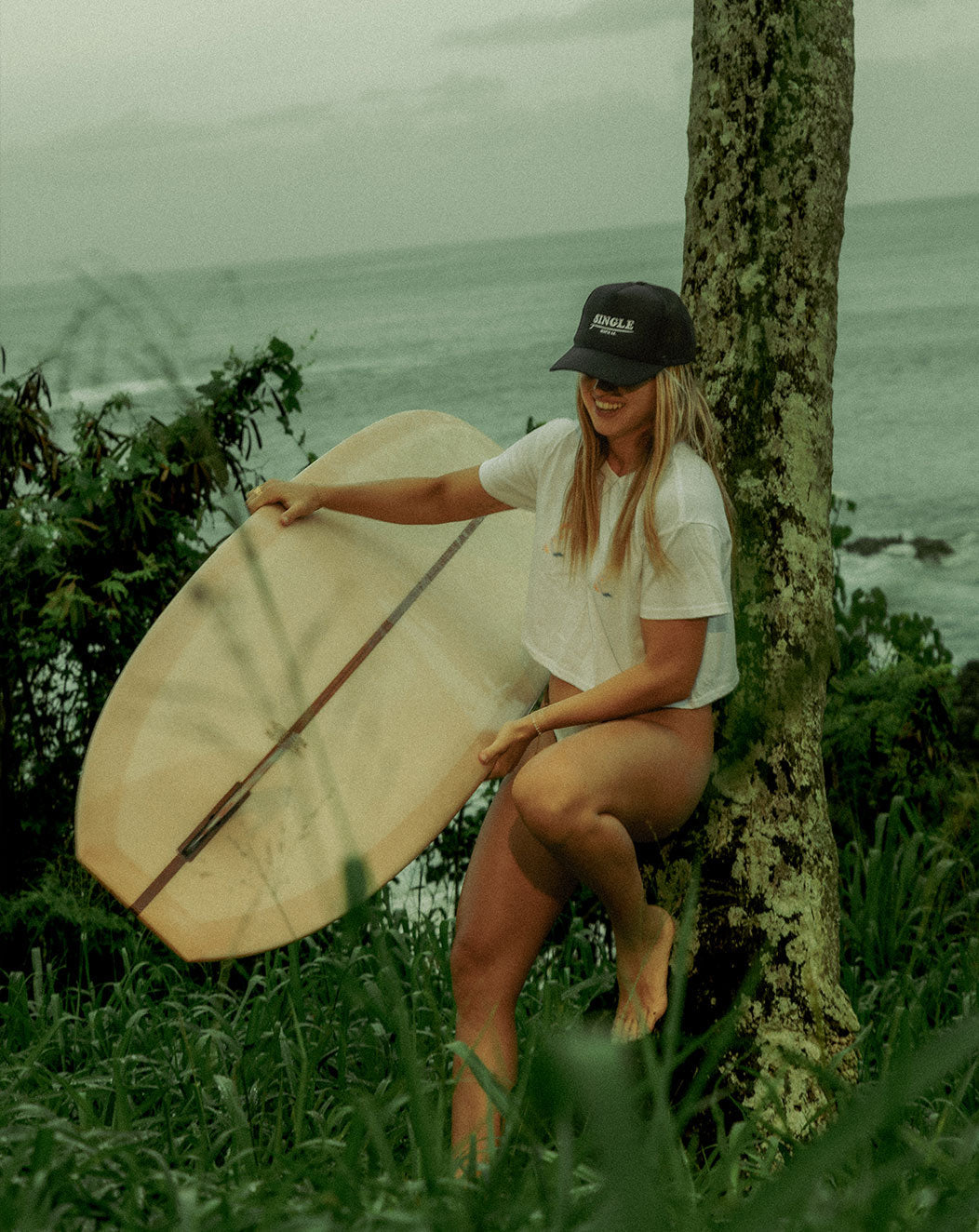 SINGLEfin Trucker Hat